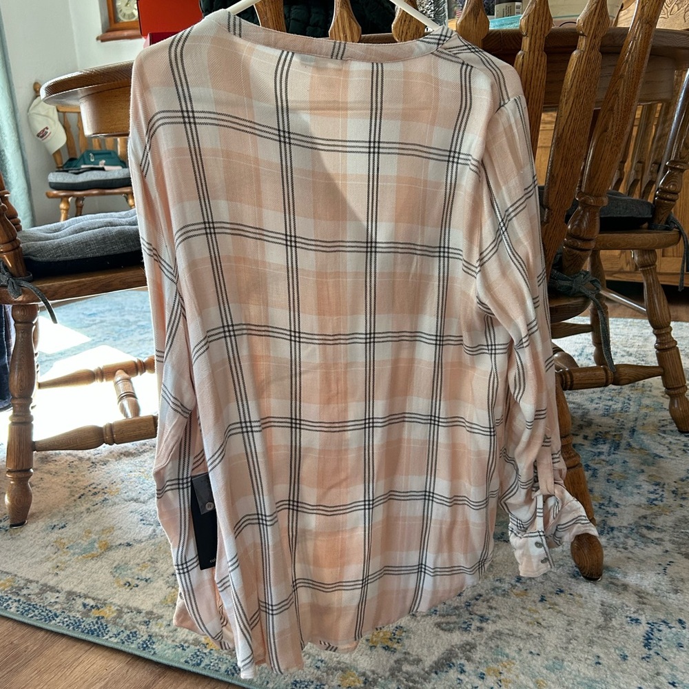 Calvin Klein Jeans Cream and Black Plaid Button-Down Shirt NWTO - Picture 8 of 8